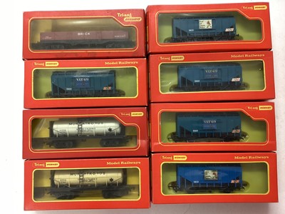 Lot 153 - Triang Hornby OO gauge freight and tank wagons, all boxed (