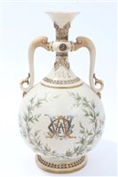 Lot 114 - Victorian Royaltyal Worcester blushed ivory...