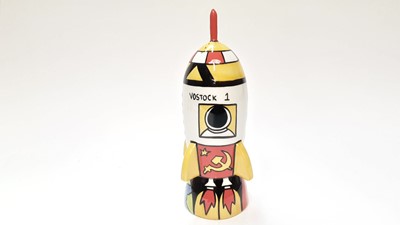 Lot 1171 - Lorna Bailey limited edition Vostock 1 sugar shaker, no 86 of 100, with certificate