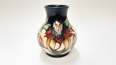 Lot 1223 - Moorcroft pottery vase decorated in the Anna Lilly pattern, dated 98, 16cm high