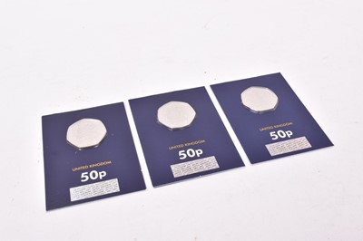 Lot 459 - G.B. - Change checker brilliant uncirculated 2019 issue 'Kew Gardens' 50p's x 3 (3 coins)