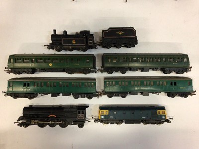 Lot 1848 - Railway 00 gauge unboxed selection including locomotives, carriages, rolling stock and accessories.