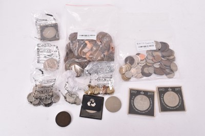Lot 522 - World - Mixed coinage to include a small quantity of G.B. silver, George III Cartwheel Penny 1797 (N.B. Two obvs: Converted into a snuff box) and other issues (Qty)