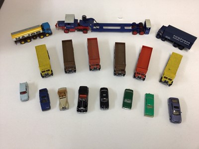 Lot 1891 - Minix, EFE OO gauge vehicles plus other manufacturers vehicles (1 box)