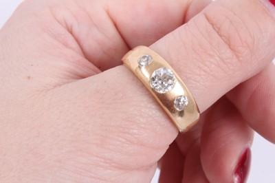 Lot 119 - Victorian 18ct gold diamond three stone gypsy ring