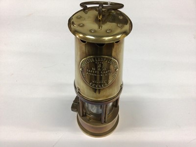 Lot 2588 - Old miner's lamp