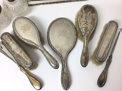 Lot 130 - Early 20th century silver dressing table items