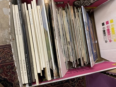 Lot 1558 - Good selection of art related reference books and catalogues (10 boxes)