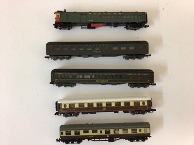 Lot 1965 - Bachmann N gauge Doodlebug Railcard Santa Fe M131, 81410 and dining car, Compagnie Internationale carriages (x4), Pullman (x2) and several other carriages (qty)