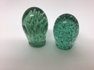 Lot 1372 - Collection of paperweights