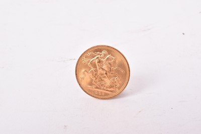 Lot 555 - G.B. - Gold Sovereign Elizabeth II 1966 (N.B. Digs to neck) otherwise EF (1 coin)