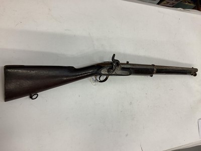 Lot 994 - Victorian Indian Enfield-type 10 bore percussion cavalry carbine with steel swivel ramrod, lanyard ring slide, full stocked, 55cm barrel ( brass butt plate lacking)