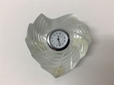 Lot 173 - Lalique glass timepiece, signed Lalique France