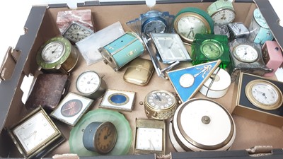 Lot 2627 - Group of various vintage timepieces