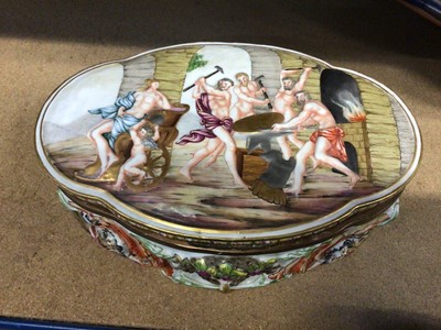Lot 117 - Assorted ceramics