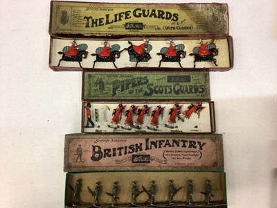 Lot 2001 - Britians selection of boxed soldiers including British Infantry No258, The Life Guards No400, Pipers of the Scots Guards No69, all boxed