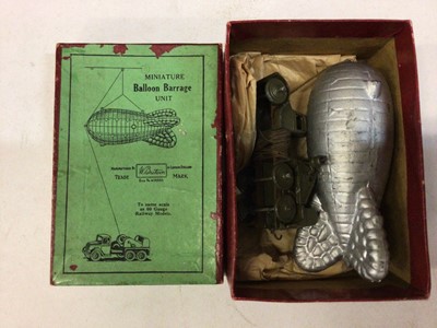 Lot 2002 - Britains Boxed Balloon Barage No1855 including lorry with winch and barrage balloon, in original box