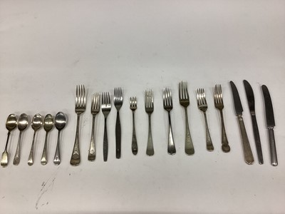 Lot 2720 - Collection of various branded cutlery to include railway, cafes, airlines and others (1 box)