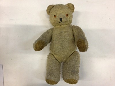 Lot 2005 - 1950's Fawn mohair Teddy Bear, stitched nose, plastic eyes and growler.