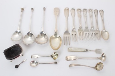 Lot 274 - Selection of Georgian and later silver flatware, salt, etc