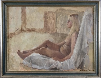 Lot 31 - Heather Harcourt Powell, 20th century. Oil on board, reclining female nude. Signed and dated lower right. Gilt frame
