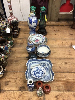 Lot 35 - Group of 18th century and later Chinese items, including famille rose and blue and white porcelain, Yixing pottery, lacquer vase, etc