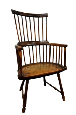 Lot 1420 - Late 18th/early 19th century primitive comb back Windsor chair