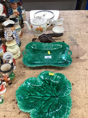 Lot 30 - Wedgwood dishes, vintage clock, Black Forest nutcracker