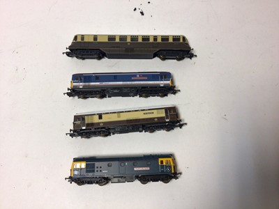 Lot 180 - Lima OO gauge lcomotives including Commerative Edition Certificate No.2779Pullman Umber nd Cream electric diesel Class 73/1'The Royal Alex' 73101, boxed L205186A6, GWR Passenger Railcar No.22, boxe...