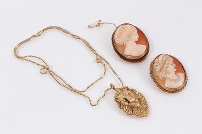 Lot 441 - 14ct gold lion pendant on chain and two cameo brooches in gold mounts