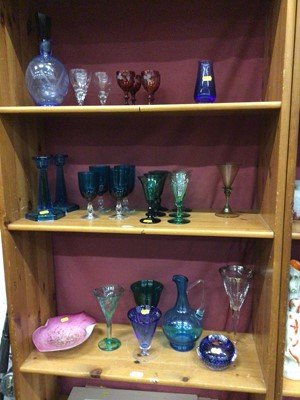 Lot 110 - Collection of antique and vintage glass