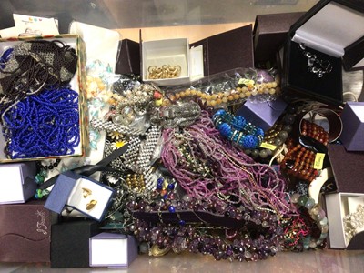 Lot 806 - Large quantity of costume jewellery including various bead necklaces, bracelets, pairs of earrings etc