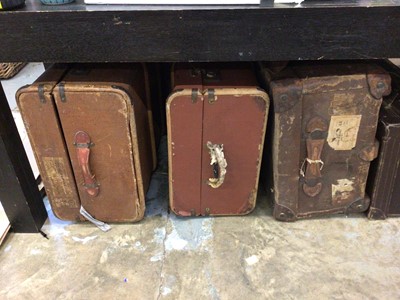 Lot 167 - Group of trunks and suitcases