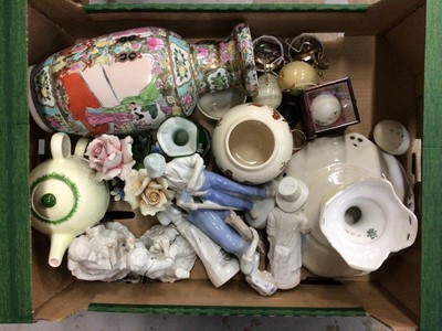 Lot 47 - A large quantity of glass, ceramics and other items