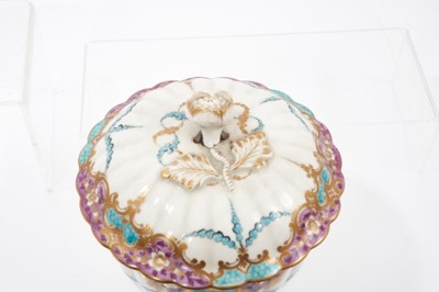 Lot 58 - Rare suite of 18th century Worcester porcelain, possibly painted by James Giles. This collection was featured on Antiques Roadshow with the specialist David Batty who proposed an attribution to Jam...