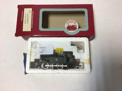 Lot 231 - Railway OO gauge locomotives including GMR Airfix BR green Diesel A1A-A1A Class 31 diesel D5531, boxed 54101-9 and BR green 0-4-2 tank locomotive 1466, boxed 54153-0, Replica Railways BR blue Class...