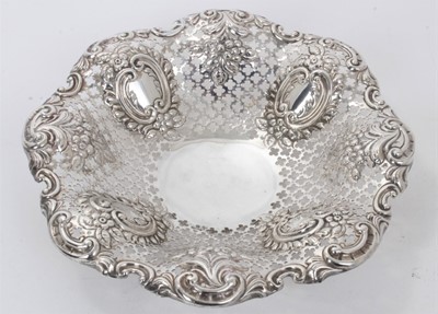 Lot 324 - Edwardian silver cake dish by James Dixon & Sons