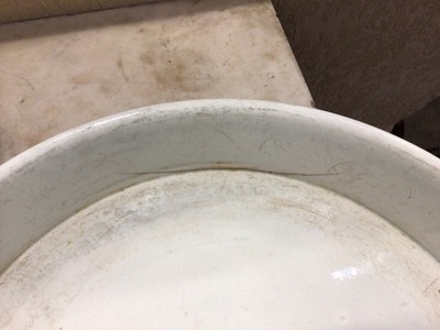 Lot 153 - Pair of large early 19th century Wedgwood cache pots and stands, Provenance: Stour Lodge, Bradfield, Nr Manningtree, Essex
