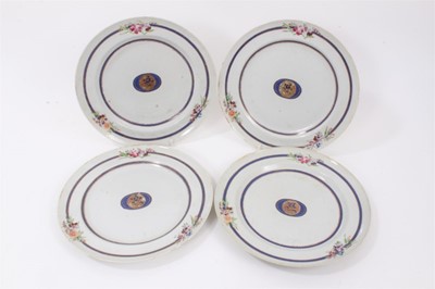 Lot 156 - Set of four Chinese export porcelain plates
