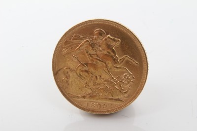 Lot 21 - G.B.- Gold Sovereign Victoria OH 1899 (N.B. Digs to fields & polished) otherwise AVF (1 coin)