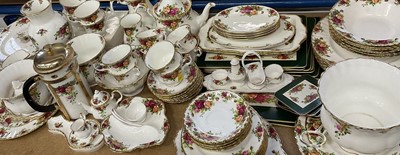 Lot 225 - Extensive service of Royal Albert Old Country Rose tablewares