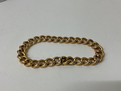 Lot 84 - Continental yellow metal curb link bracelet