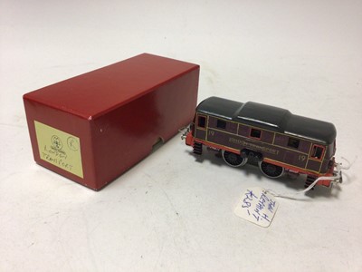 Lot 113 - Trix OO gauge 3 rail London Transport Tube 19 (repainted) and NE lined green 0-4-0  locomotive 9000 both in boxes together with two Trix 3 rail 0-6-2 tank locomotives and 0-6-0 2 rail tank locomoti...