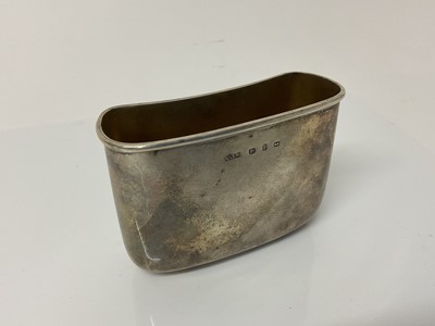 Lot 41 - Victorian silver detachable drinking cup for a hip flask, (Birmingham 1898), maker Edward Osborn Marples, 9.5cm in overall length, all at 4ozs