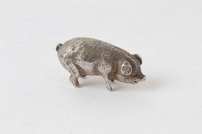 Lot 260 - Fine modern silver pig