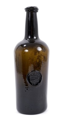 Lot 32 - Late 18th/early 19th century sealed wine bottle