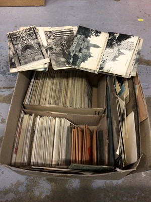 Lot 725 - Box containing quantity of postcards
