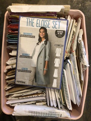 Lot 260 - Box of patterns Cut and New