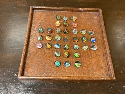 Lot 75 - Solitaire set