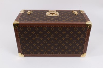 Lot 2089 - Louis Vuitton vanity case with fitted interior, signature monogrammed and brass fittings, together with a Louis Vuitton purse and Louis Vuitton key fob with two keys, label numbered 1029952, lock a...